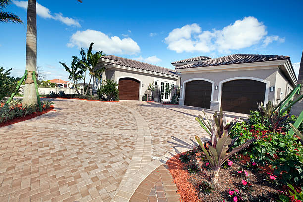 Best Professional Driveway Pavers  in Montz, LA